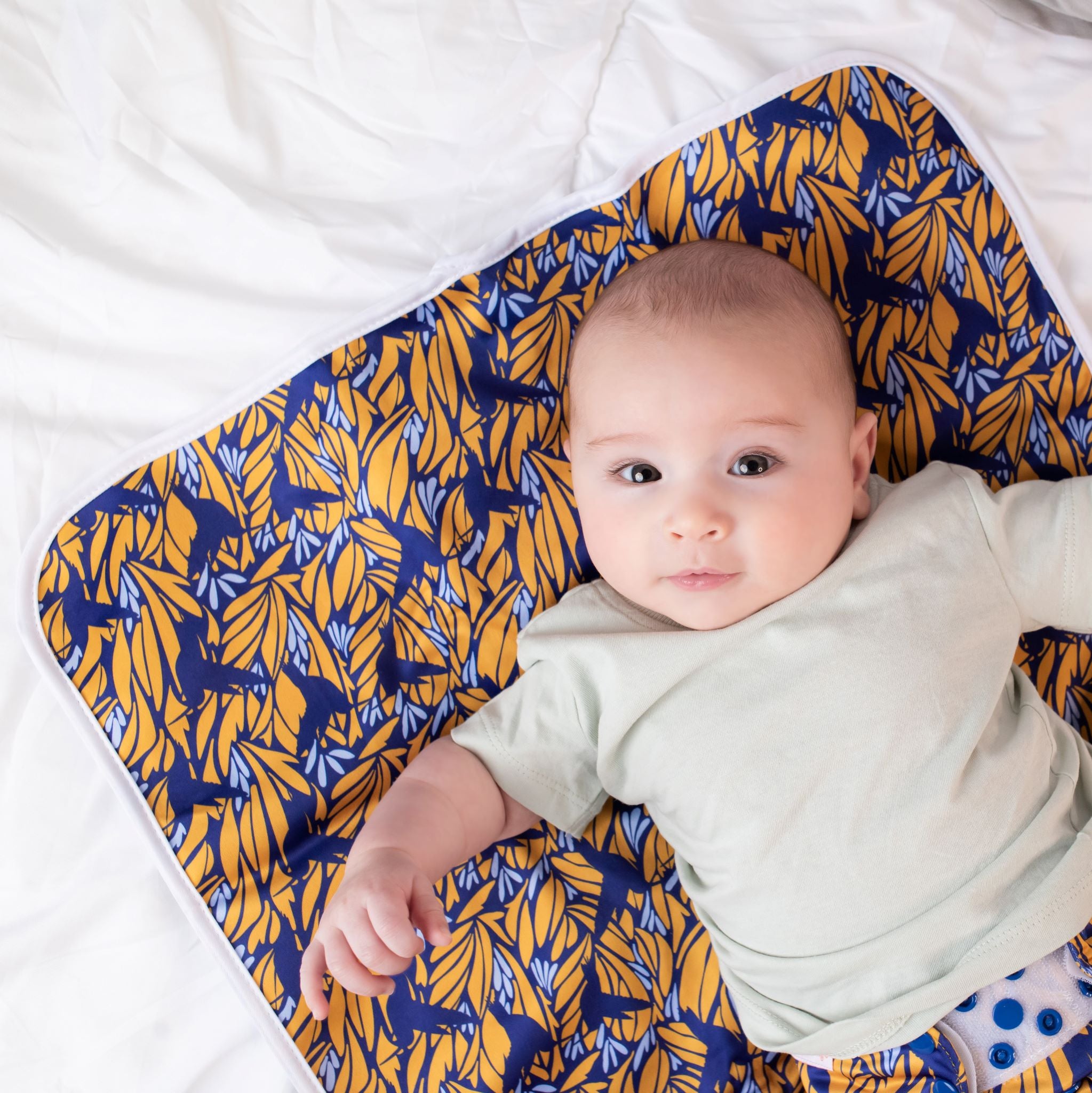 Travel Mat | Look No Feather - Monarch