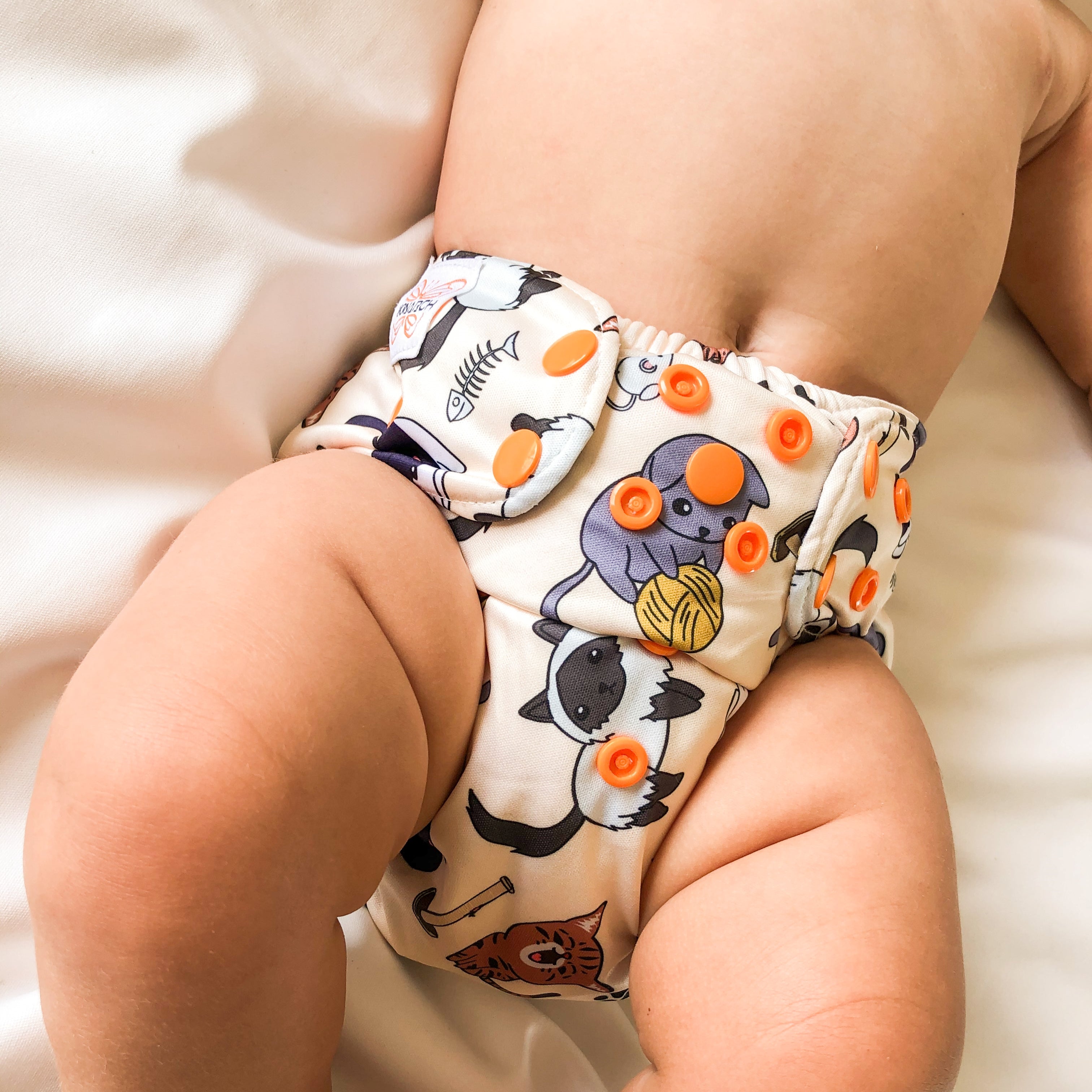 Classic Reusable Cloth Nappy 1.0 | Feline Good - Monarch