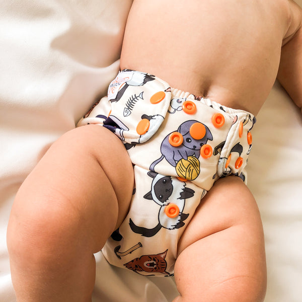 Classic Reusable Cloth Nappy 1.0 | Feline Good - Monarch
