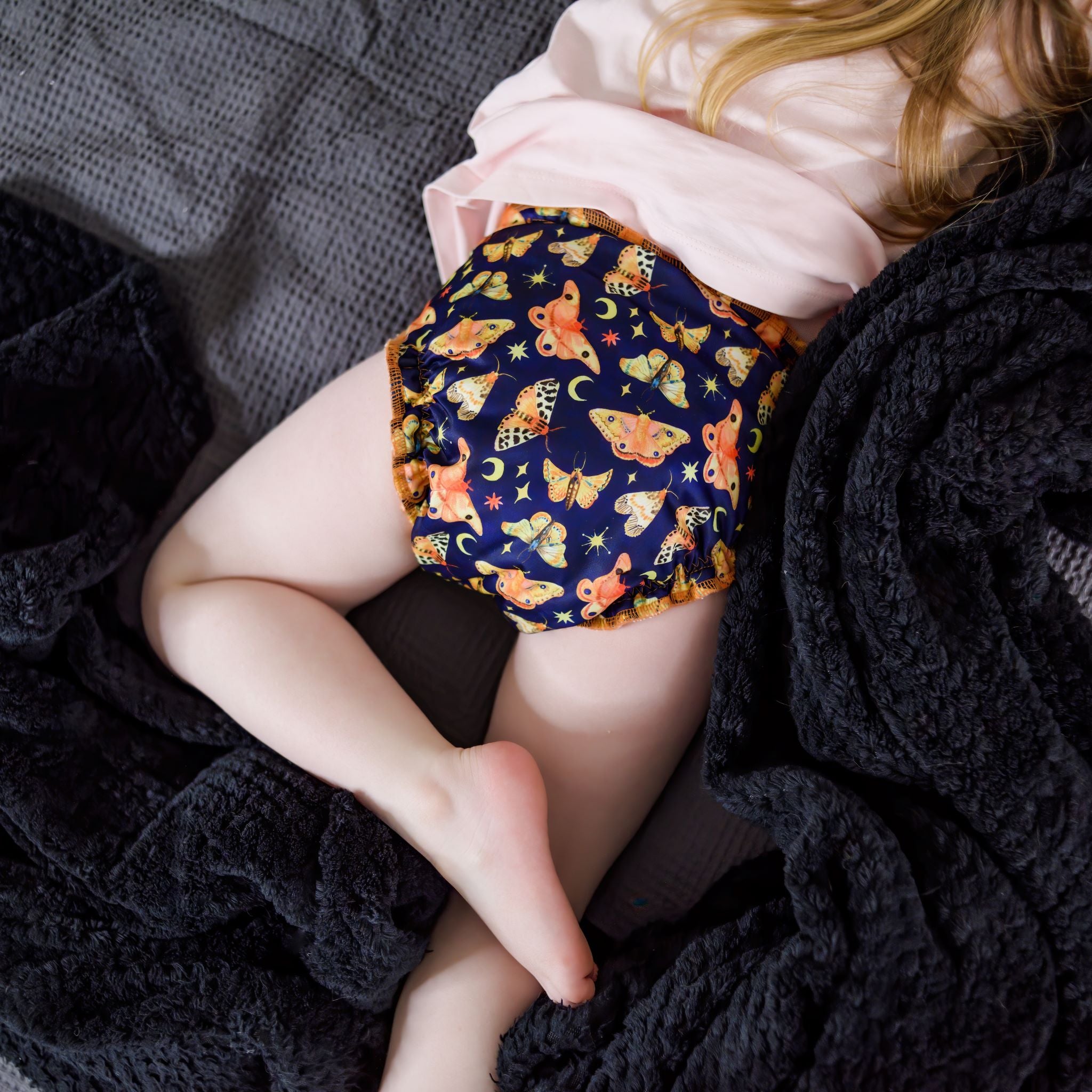 V1 Hybrid Fitted Nappy Cover | Nightlight (OSFM Only) - Monarch