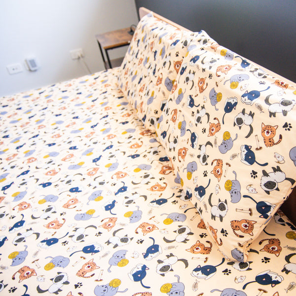No-Leak Fitted Sheet | Feline Good