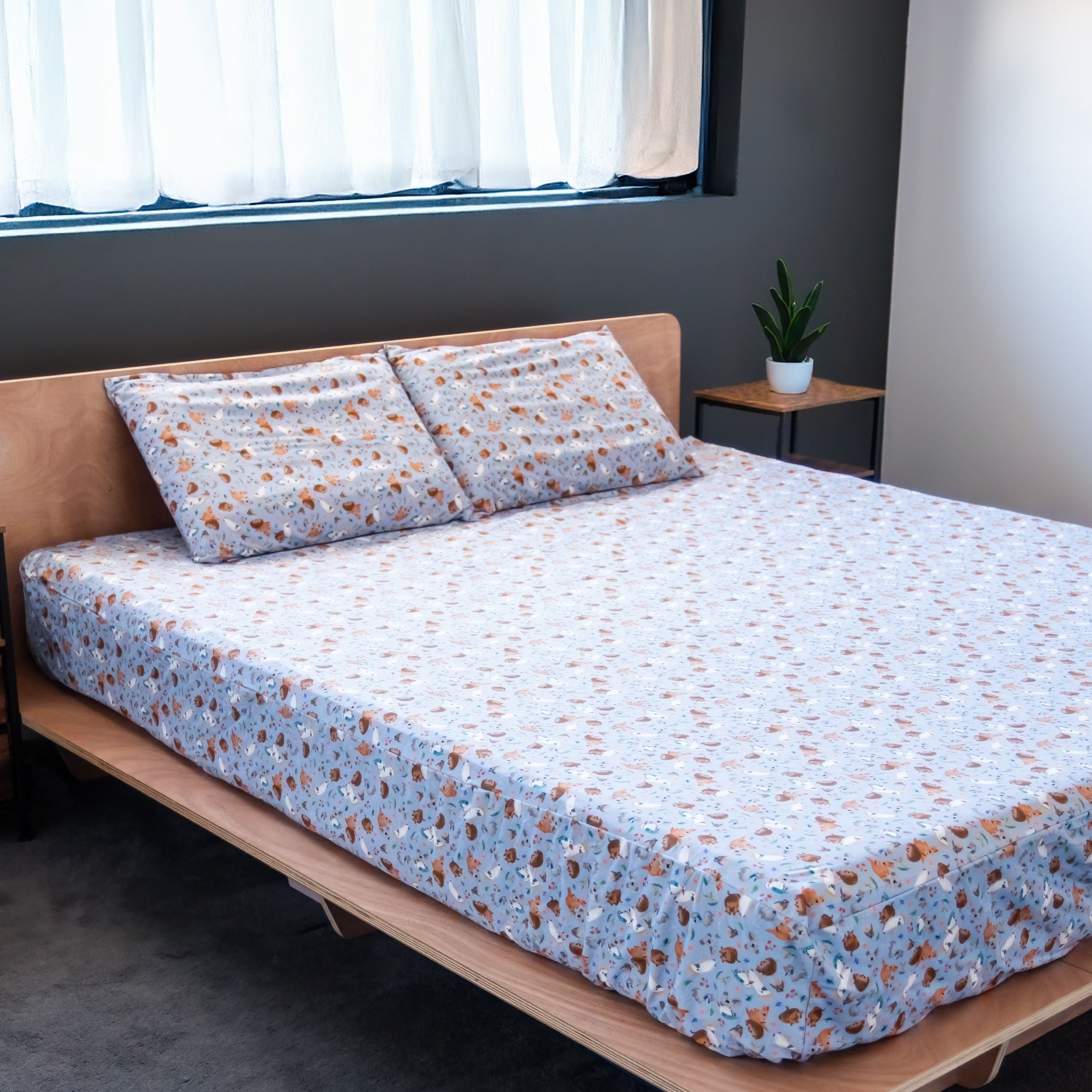 No-Leak Fitted Sheet | True Blue