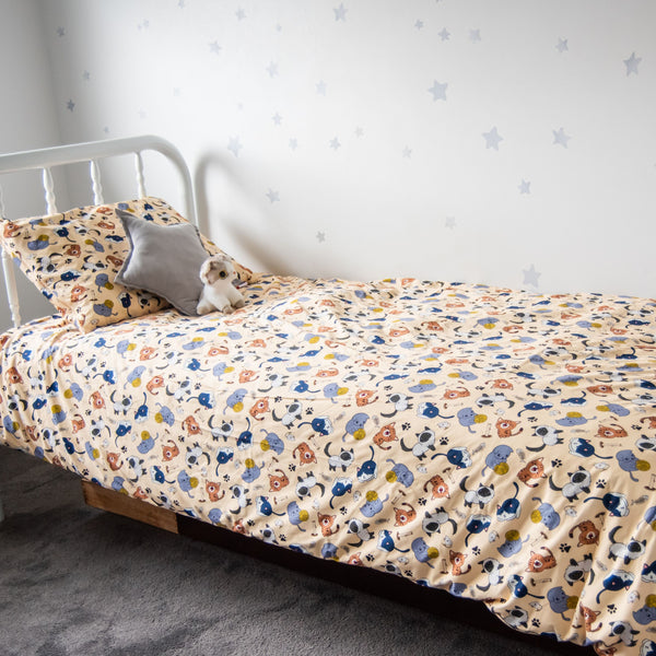 No-Leak Quilt Cover | Feline Good