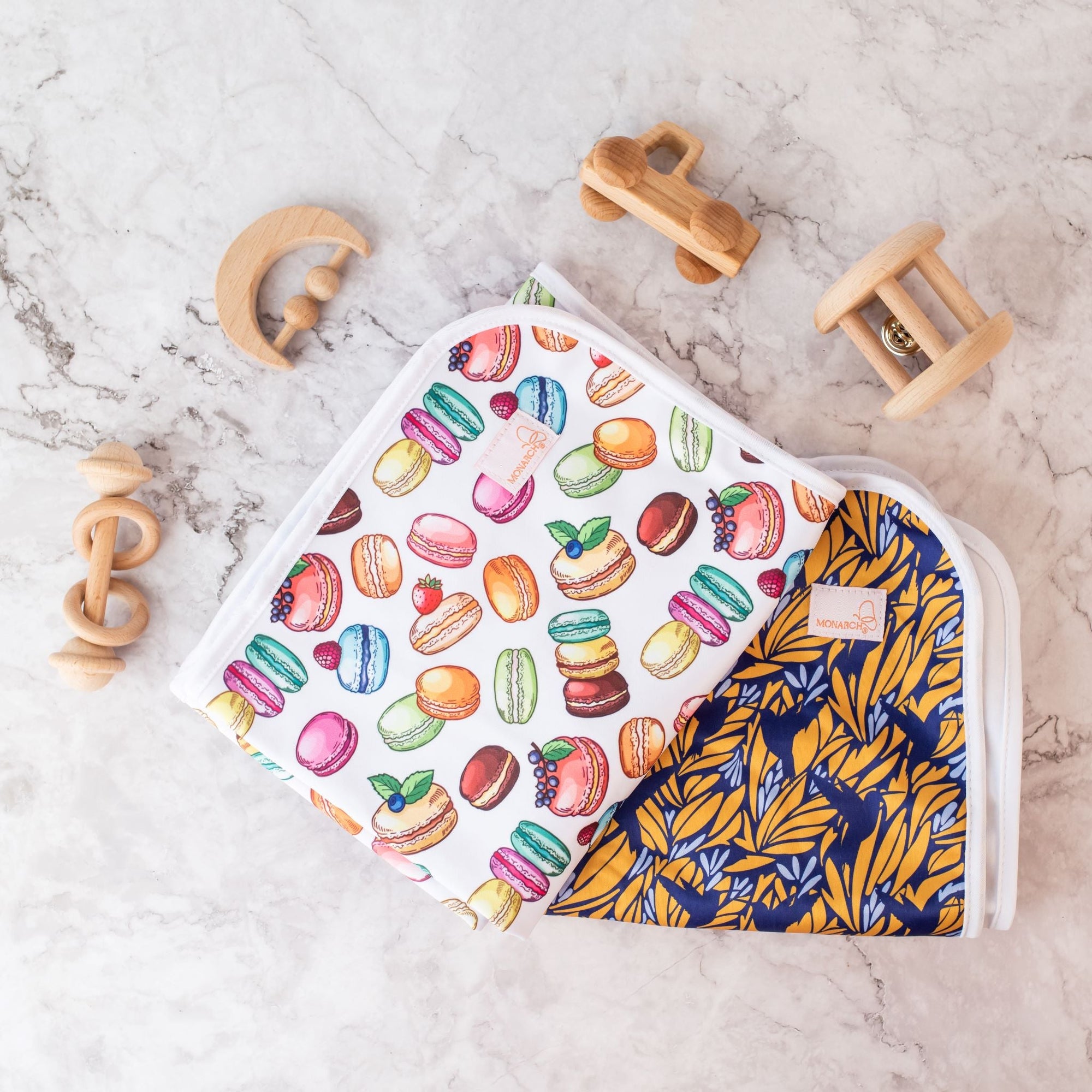 Travel Mat | Hey Macarona - Monarch