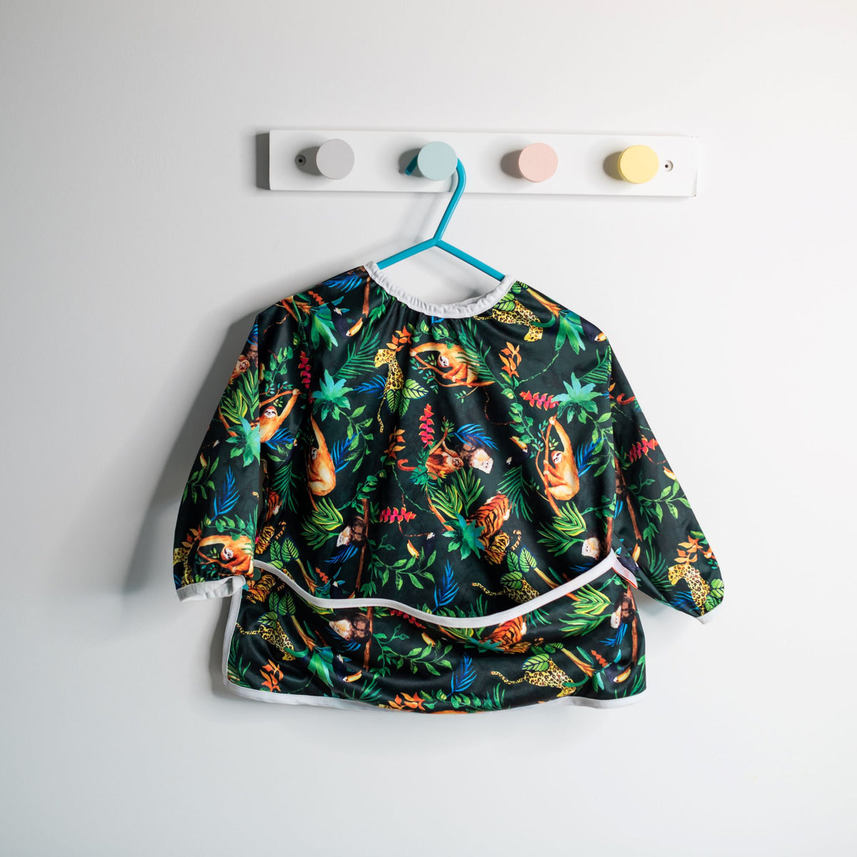 Reusable Smocks Reusable Smocks | Mess-Free, Water-Resistant & Adjustable | Jungle ...