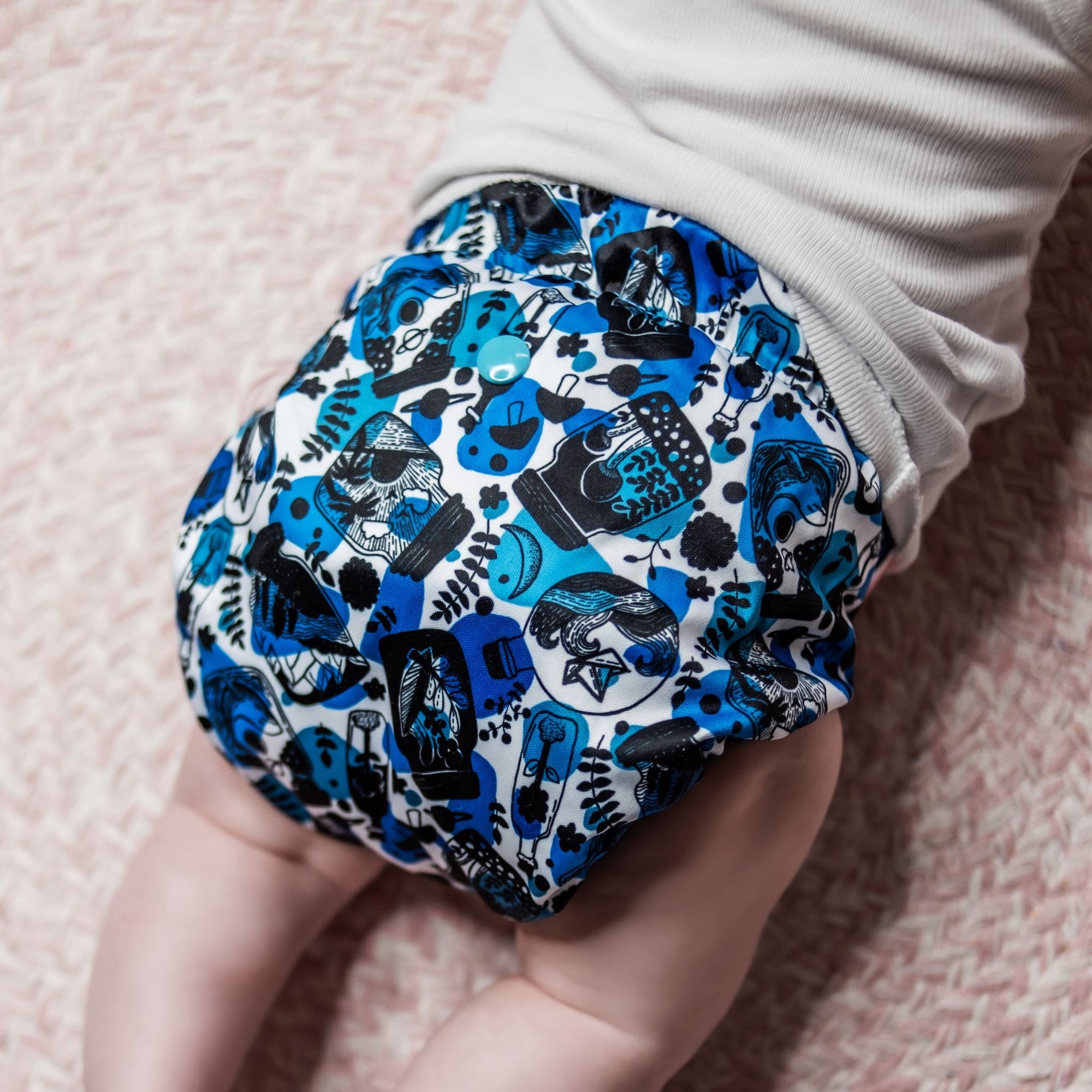 Classic Reusable Cloth Nappy 2.0 | Sea-nery - Monarch