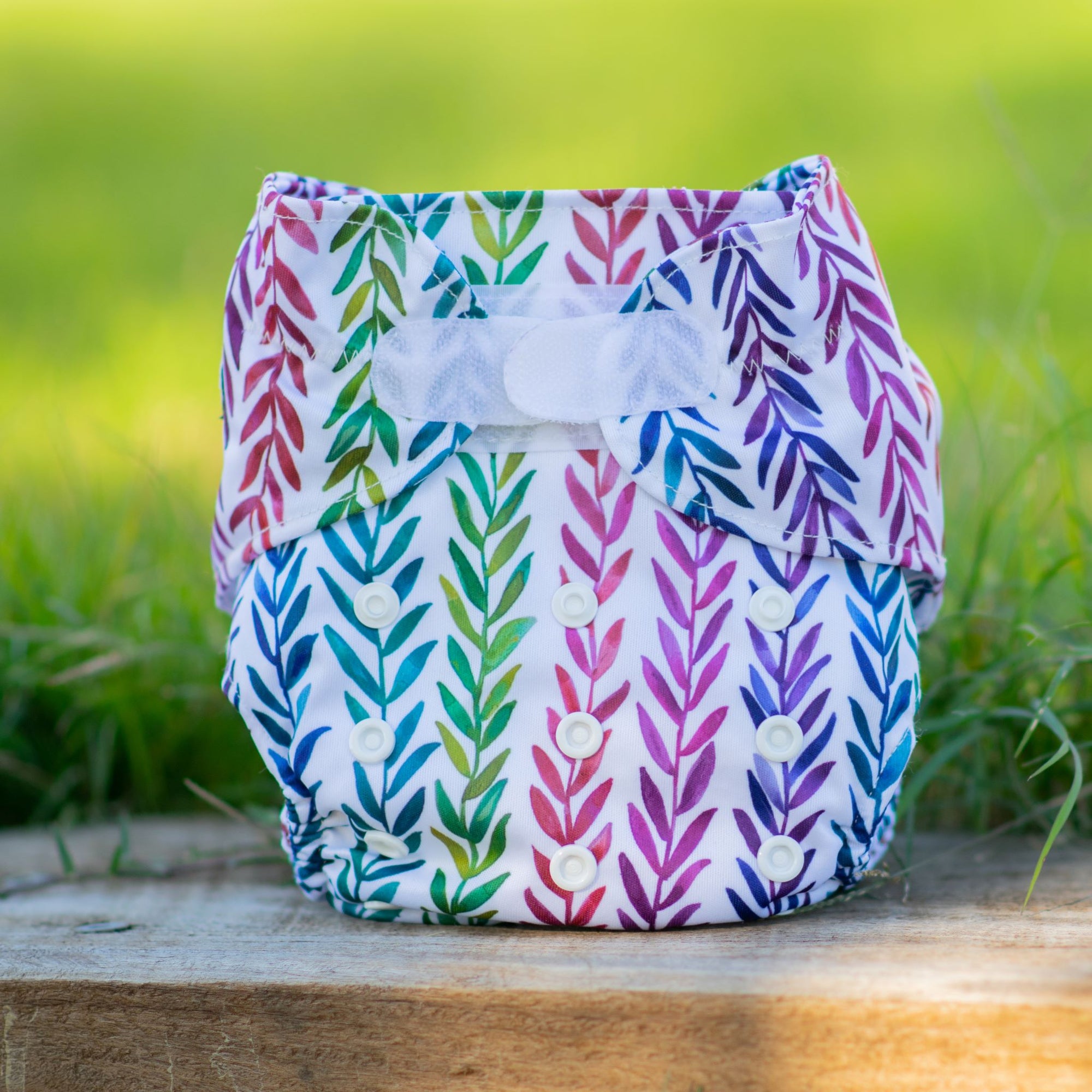 Alcmena | V3.5 Snap & Wipe Cloth Nappy | Rainbow Realm (Hook & Loop Only) - Monarch