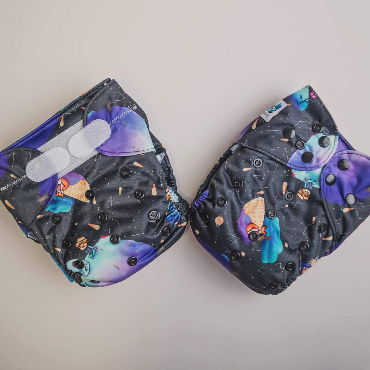 Alcmena | V3.5 Snap & Wipe Cloth Nappy | The Wee Prince - Monarch